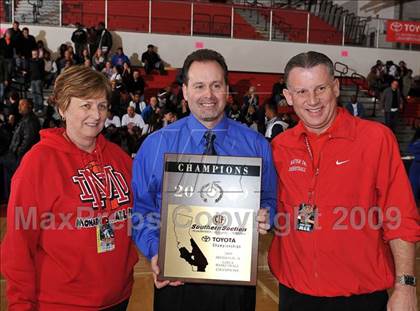 Thumbnail 1 in Beverly Hills vs. Mater Dei (CIF SS D2A Final) photogallery.
