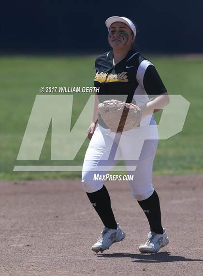 Thumbnail 1 in Homestead vs. Watsonville (CIF CCS D1 Final) photogallery.