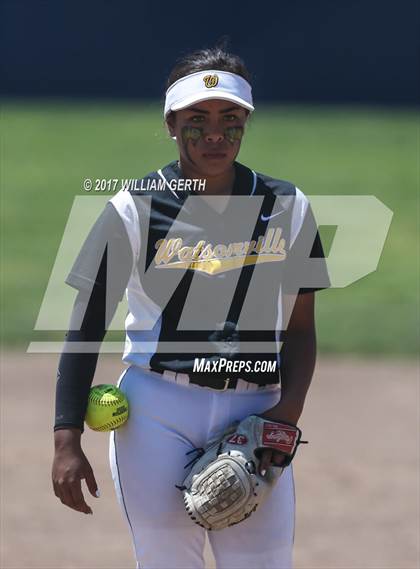 Thumbnail 3 in Homestead vs. Watsonville (CIF CCS D1 Final) photogallery.