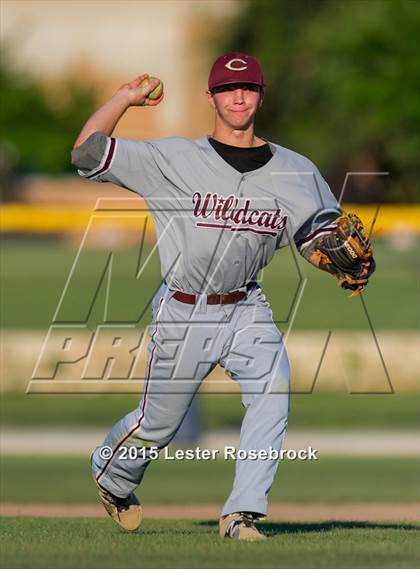 Thumbnail 2 in Georgetown vs. Calallen (5A Regional Championships) photogallery.