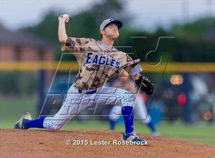 Thumbnail 3 in Georgetown vs. Calallen (5A Regional Championships) photogallery.