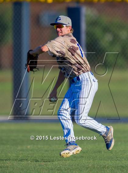 Thumbnail 2 in Georgetown vs. Calallen (5A Regional Championships) photogallery.