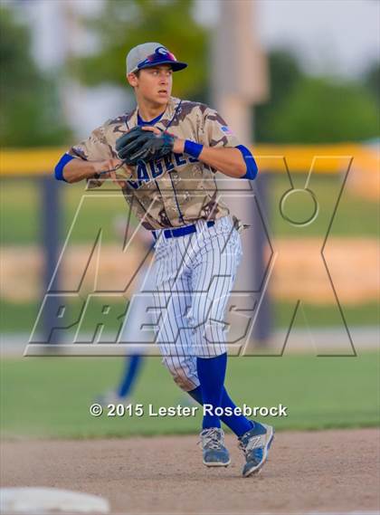 Thumbnail 2 in Georgetown vs. Calallen (5A Regional Championships) photogallery.