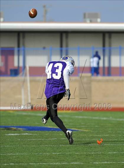 Thumbnail 1 in North vs South (Holiday Classic All-Star) photogallery.