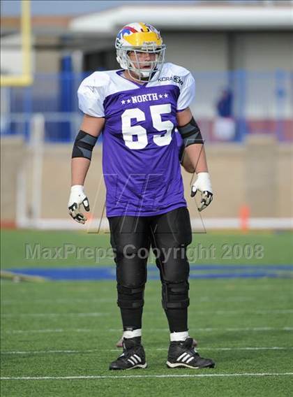 Thumbnail 1 in North vs South (Holiday Classic All-Star) photogallery.