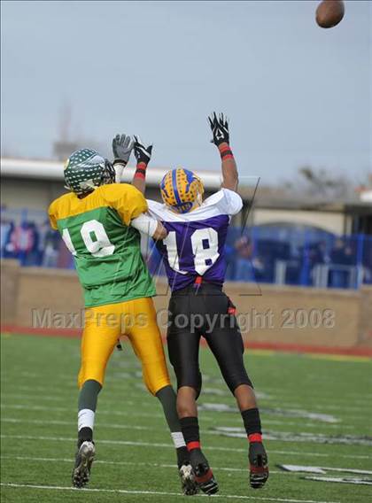 Thumbnail 3 in North vs South (Holiday Classic All-Star) photogallery.