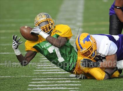 Thumbnail 3 in North vs South (Holiday Classic All-Star) photogallery.
