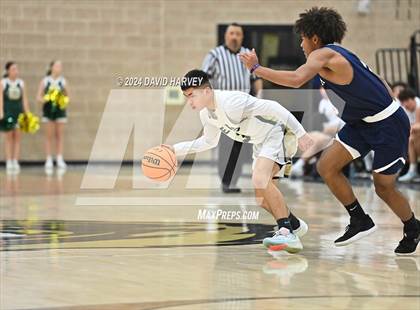 Thumbnail 3 in Columbine vs Bear Creek photogallery.