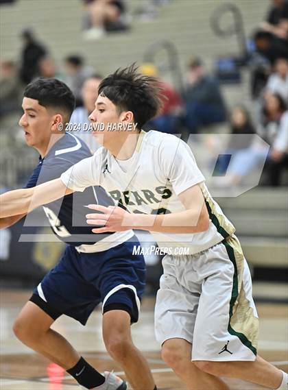 Thumbnail 2 in Columbine vs Bear Creek photogallery.