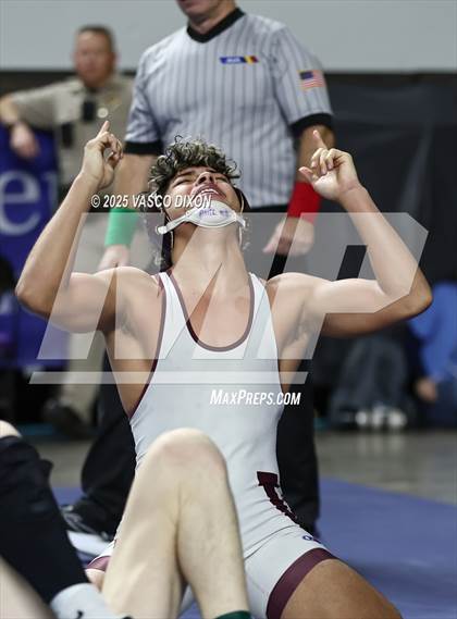 Thumbnail 2 in AIA Finals (Div 4) photogallery.