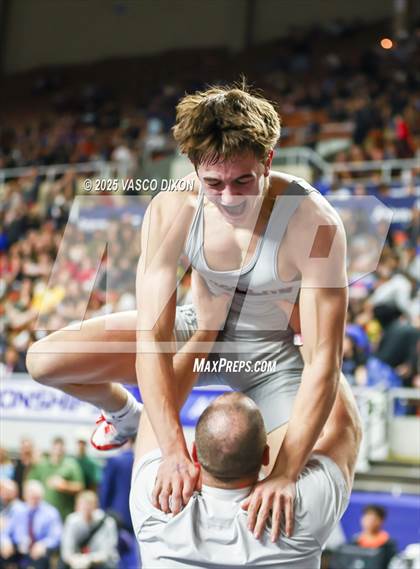 Thumbnail 2 in AIA Finals (Div 4) photogallery.