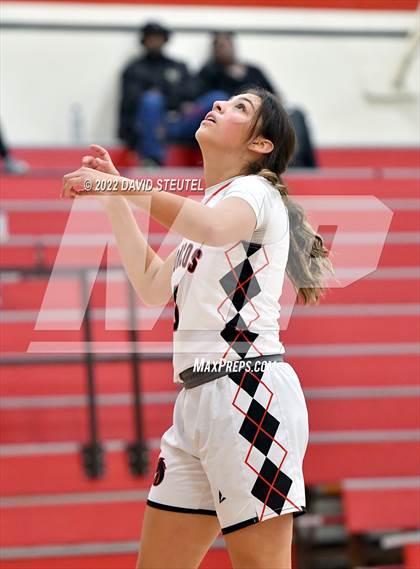 Thumbnail 2 in Cordova vs. Bella Vista (Lady Bronco Classic) photogallery.