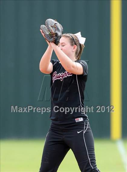 Thumbnail 2 in Spring vs Cinco Ranch (The Woodlands Lady Highlander Tournament) photogallery.
