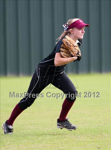 Thumbnail 2 in Spring vs Cinco Ranch (The Woodlands Lady Highlander Tournament) photogallery.