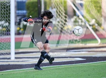 Thumbnail 2 in El Dorado @ St. Francis (CIF D2 Round 1 Playoff) photogallery.