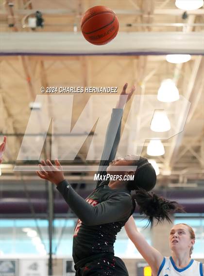 Thumbnail 1 in Lake Belton vs. Episcopal (Aggieland Invitational) photogallery.