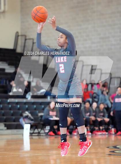 Thumbnail 2 in Lake Belton vs. Episcopal (Aggieland Invitational) photogallery.