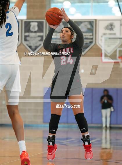 Thumbnail 2 in Lake Belton vs. Episcopal (Aggieland Invitational) photogallery.