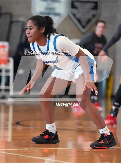 Thumbnail 2 in Lake Belton vs. Episcopal (Aggieland Invitational) photogallery.