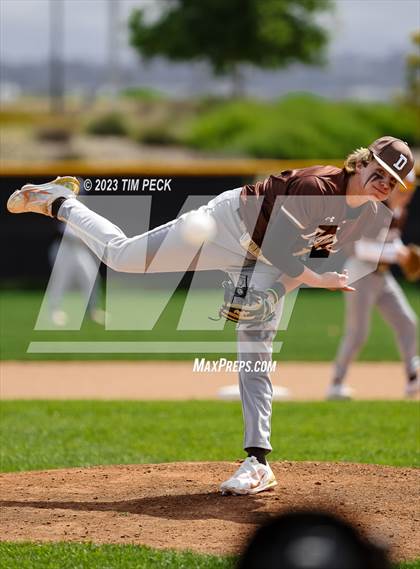 Thumbnail 3 in Davis vs. El Toro photogallery.