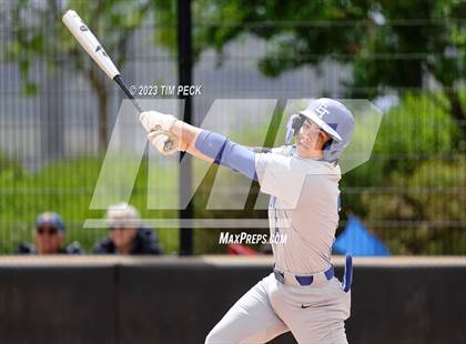 Thumbnail 1 in Davis vs. El Toro photogallery.