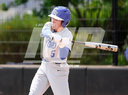 Thumbnail 3 in Davis vs. El Toro photogallery.