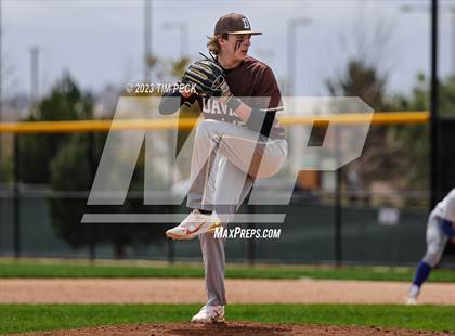 Thumbnail 2 in Davis vs. El Toro photogallery.
