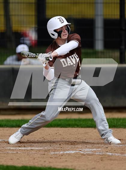 Thumbnail 3 in Davis vs. El Toro photogallery.