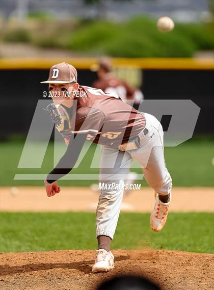Thumbnail 2 in Davis vs. El Toro photogallery.