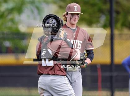 Thumbnail 3 in Davis vs. El Toro photogallery.