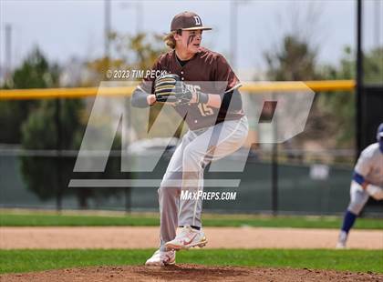 Thumbnail 3 in Davis vs. El Toro photogallery.