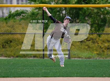 Thumbnail 3 in Davis vs. El Toro photogallery.
