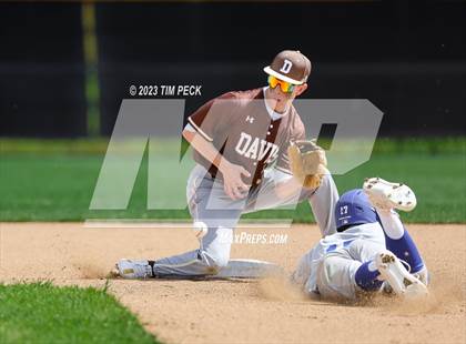 Thumbnail 2 in Davis vs. El Toro photogallery.