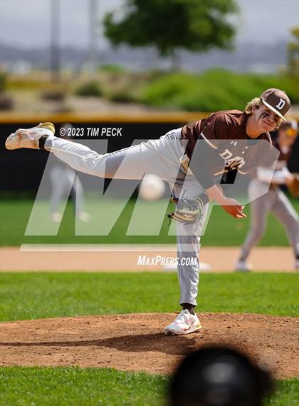 Thumbnail 1 in Davis vs. El Toro photogallery.