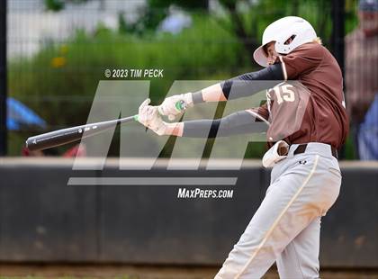 Thumbnail 2 in Davis vs. El Toro photogallery.