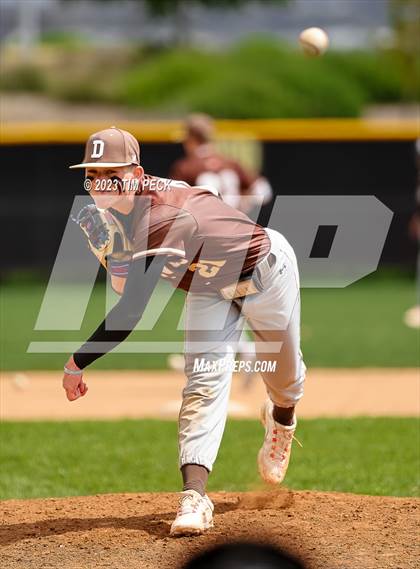 Thumbnail 1 in Davis vs. El Toro photogallery.