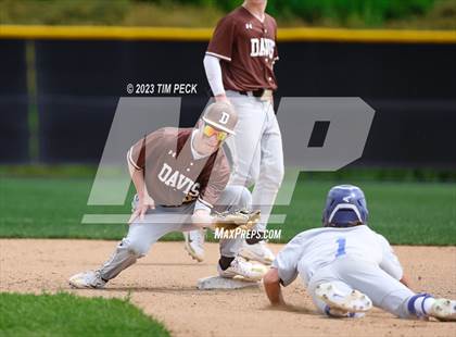 Thumbnail 1 in Davis vs. El Toro photogallery.