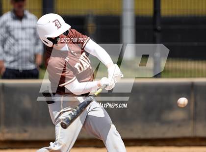 Thumbnail 2 in Davis vs. El Toro photogallery.