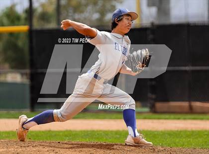 Thumbnail 3 in Davis vs. El Toro photogallery.
