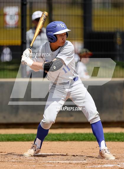 Thumbnail 1 in Davis vs. El Toro photogallery.