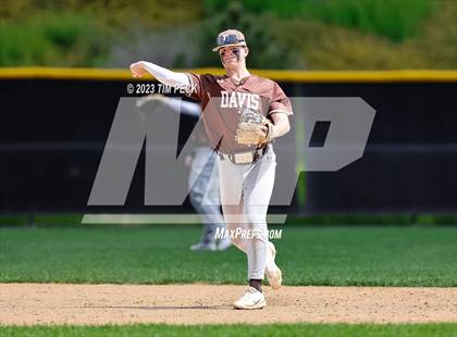 Thumbnail 1 in Davis vs. El Toro photogallery.