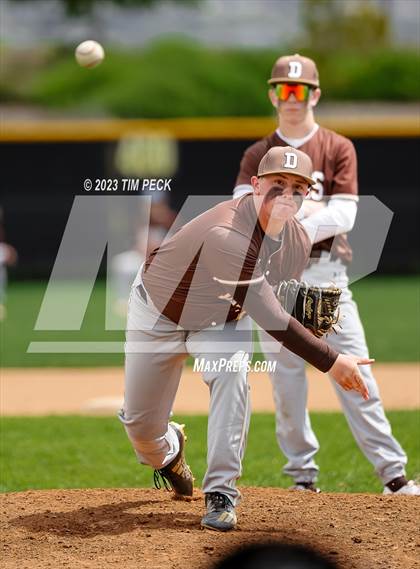 Thumbnail 1 in Davis vs. El Toro photogallery.