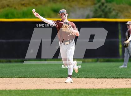 Thumbnail 3 in Davis vs. El Toro photogallery.