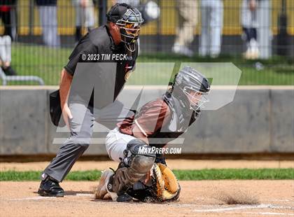 Thumbnail 1 in Davis vs. El Toro photogallery.