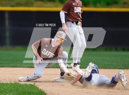 Thumbnail 1 in Davis vs. El Toro photogallery.