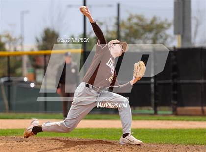 Thumbnail 1 in Davis vs. El Toro photogallery.