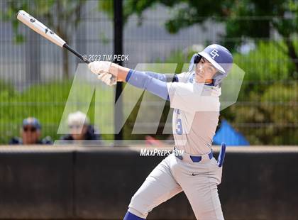 Thumbnail 3 in Davis vs. El Toro photogallery.