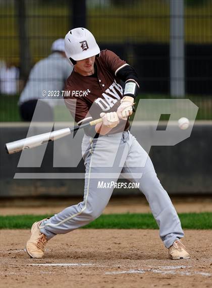 Thumbnail 2 in Davis vs. El Toro photogallery.