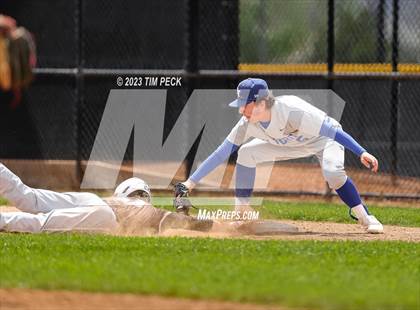 Thumbnail 1 in Davis vs. El Toro photogallery.