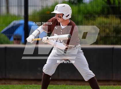 Thumbnail 3 in Davis vs. El Toro photogallery.